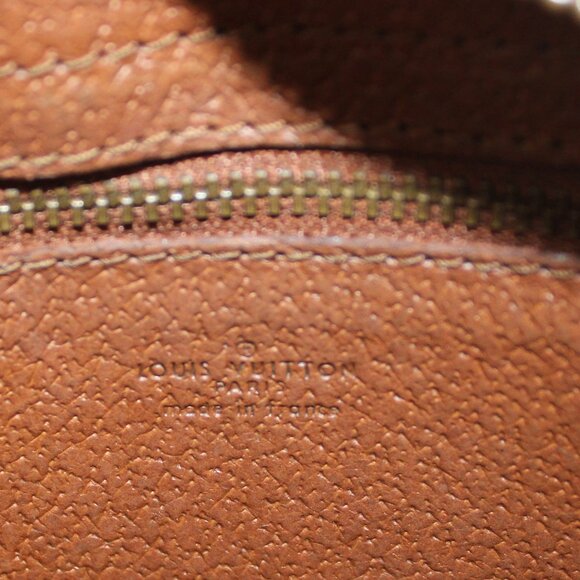 Louis Vuitton Vintage Jeune Fille MM Classic Monogram Crossbody Bag - Picture 14 of 16